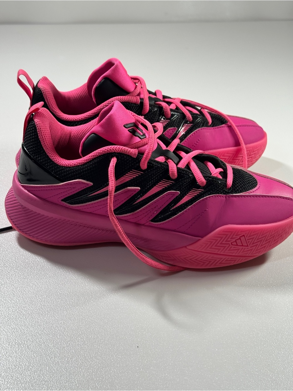 adidas Dame Certified 3 Women’s 6.5 Youth 5.5 Pink Black Basketball Shoes